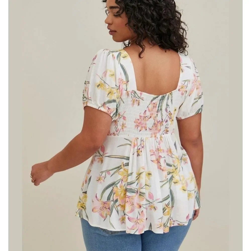 torrid White Floral Tie-Front Peasant Blouse - Picture 4 of 10
